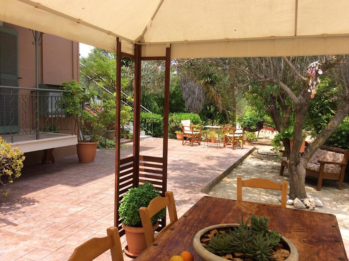 Kefalonia Apartments - Marias Studios - 2 Bedroom Apartment In Orchard, Spartia Dış mekan fotoğraf